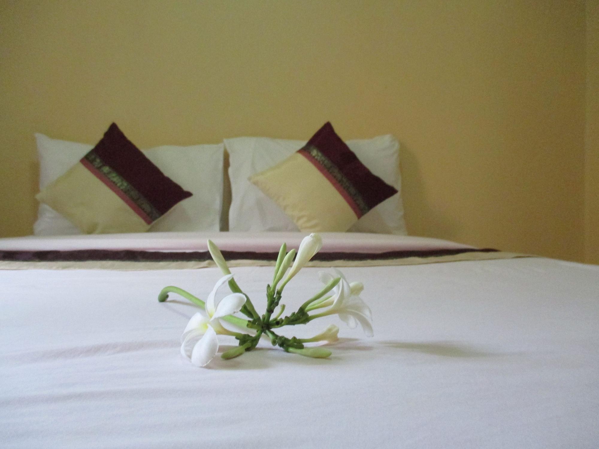 Happiness Resort Ban Khlong Haeng Exterior foto