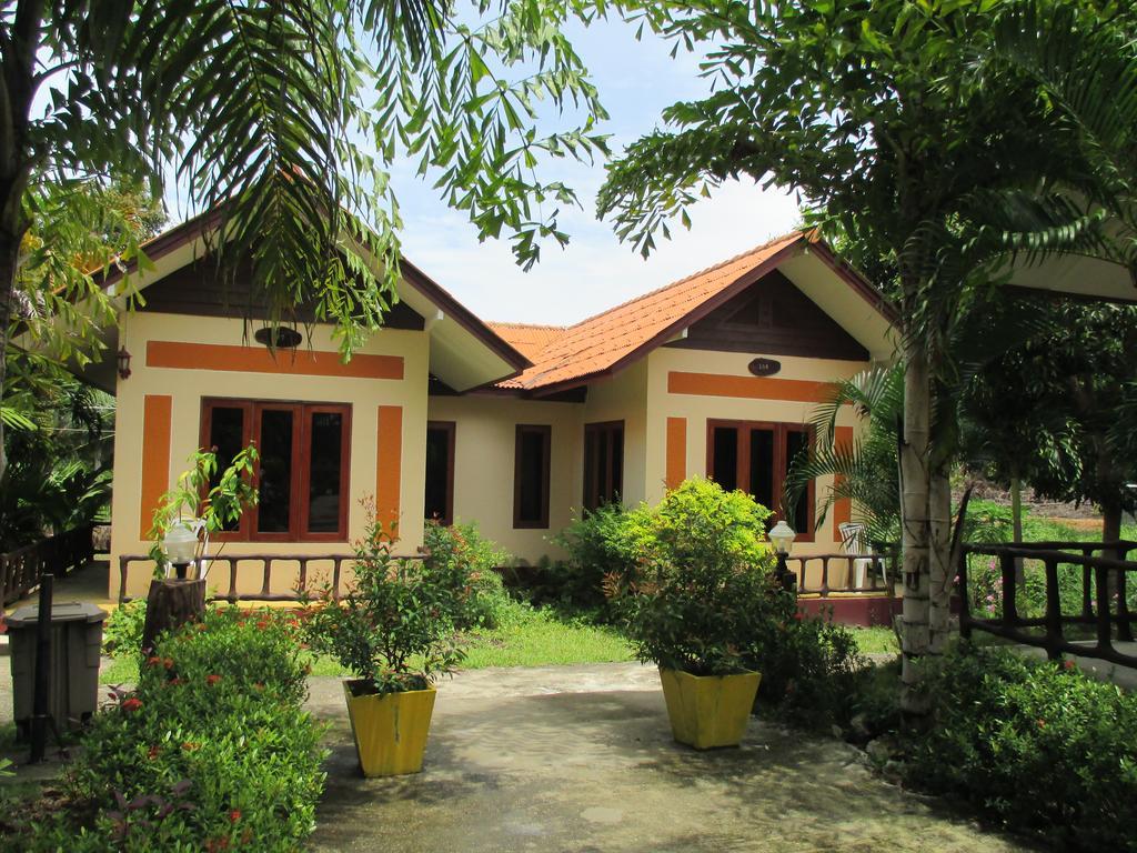 Happiness Resort Ban Khlong Haeng Exterior foto